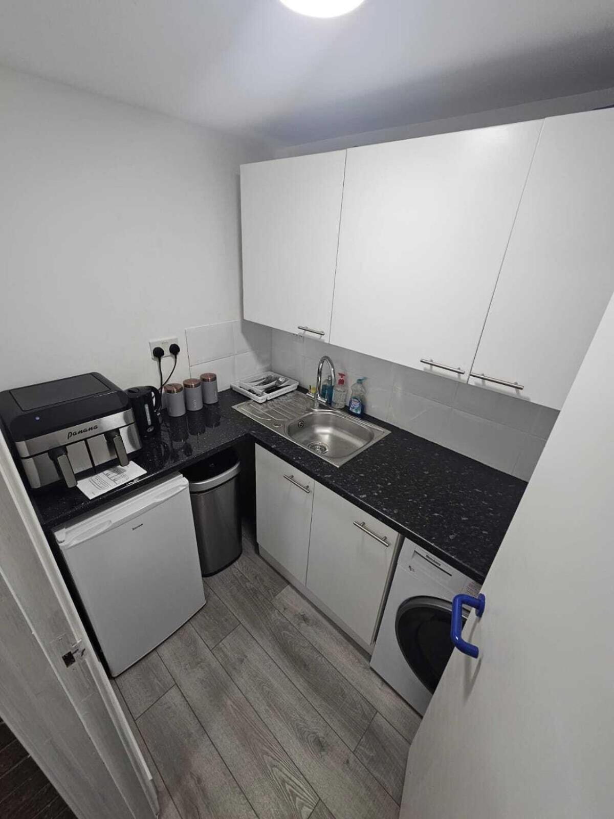 Queens Place - Rooms Hove Buitenkant foto